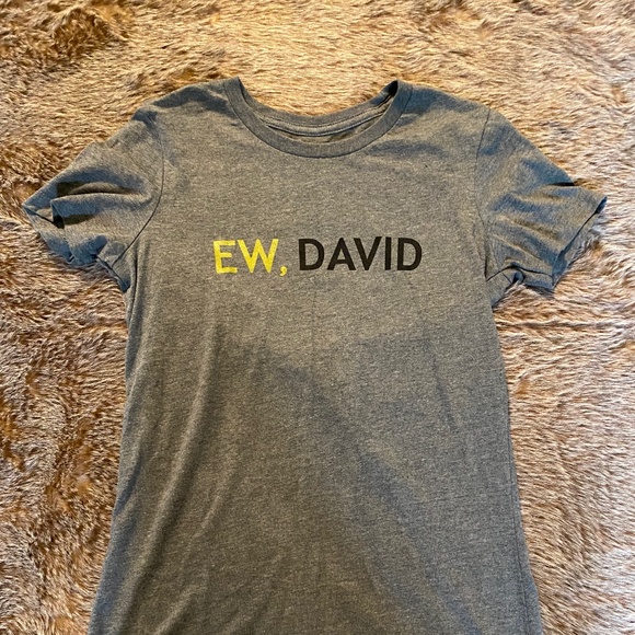 Schitt's Creek "Ew, David" Graphic Tee - Picture 1 of 2